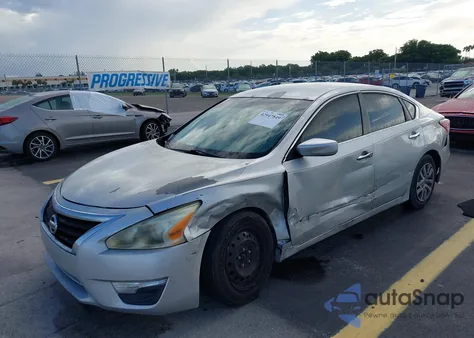 2013 Nissan Altima 2.5 S из США, поврежденный, VIN 1N4AL3AP7DN446735